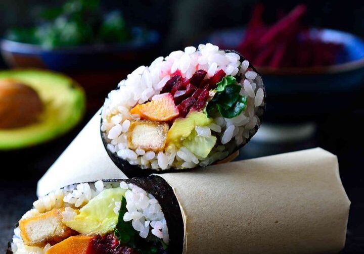 Sushi-Burrito-Recipe-Picture-720x540-1-landscape